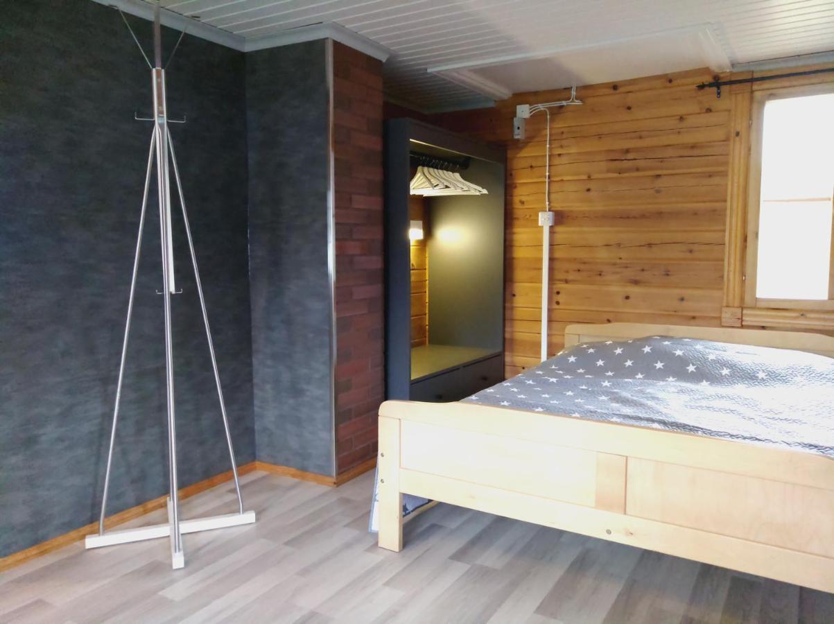 Paeivaekulma Villa Naantali Buitenkant foto