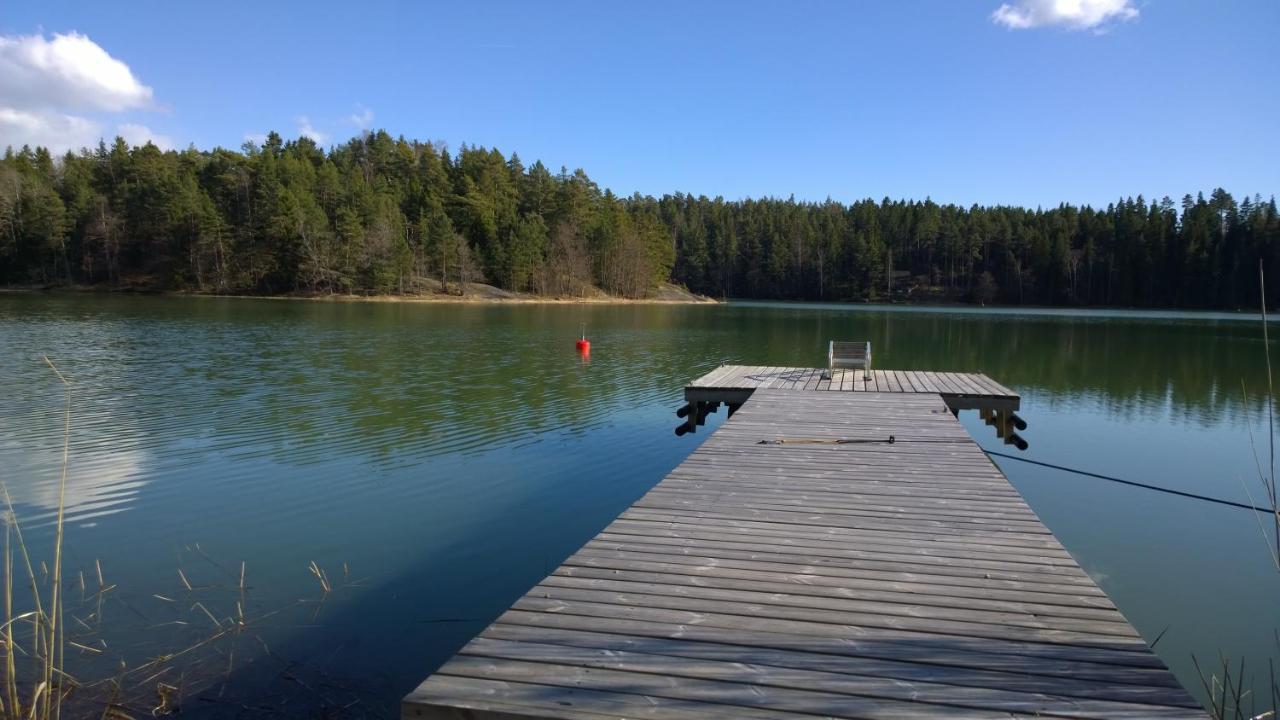 Paeivaekulma Villa Naantali Buitenkant foto